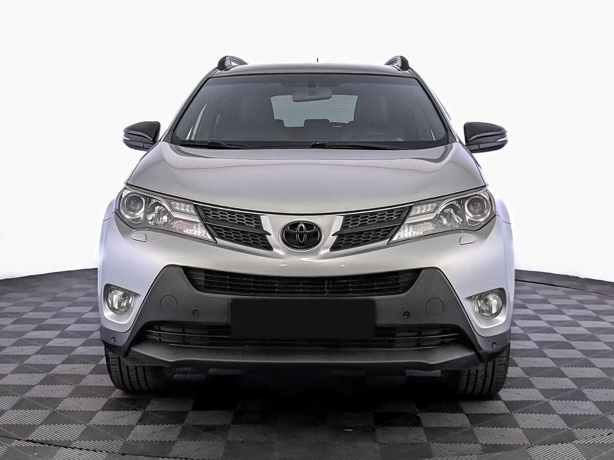 Toyota RAV4 2014 года с пробегом. Фото: #1