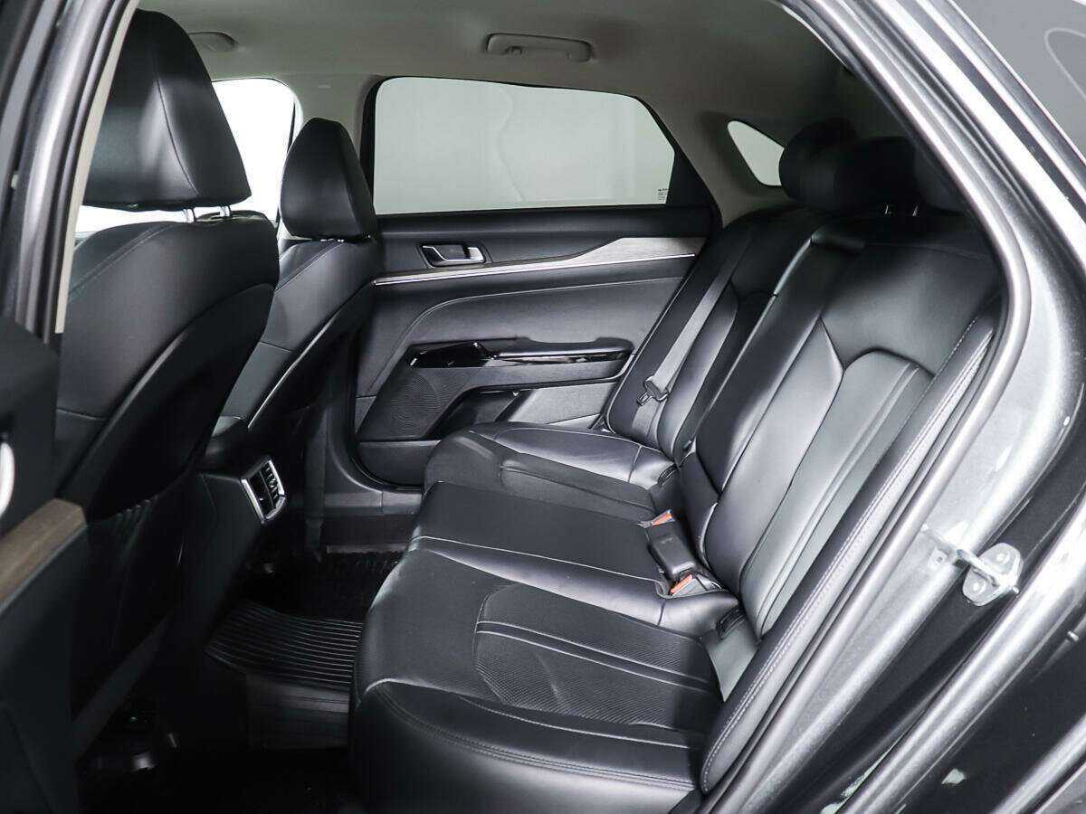 Kia K5 2020 года с пробегом. Фото: #9