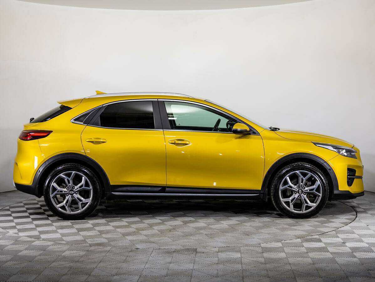 Kia XCeed 2020 года с пробегом. Фото: #3