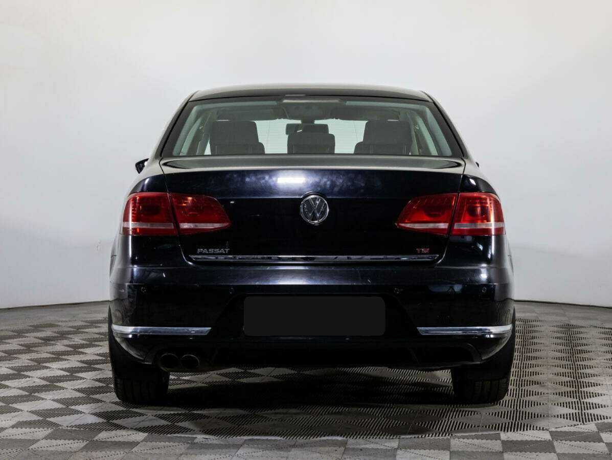 Volkswagen Passat 2012 года с пробегом. Фото: #5