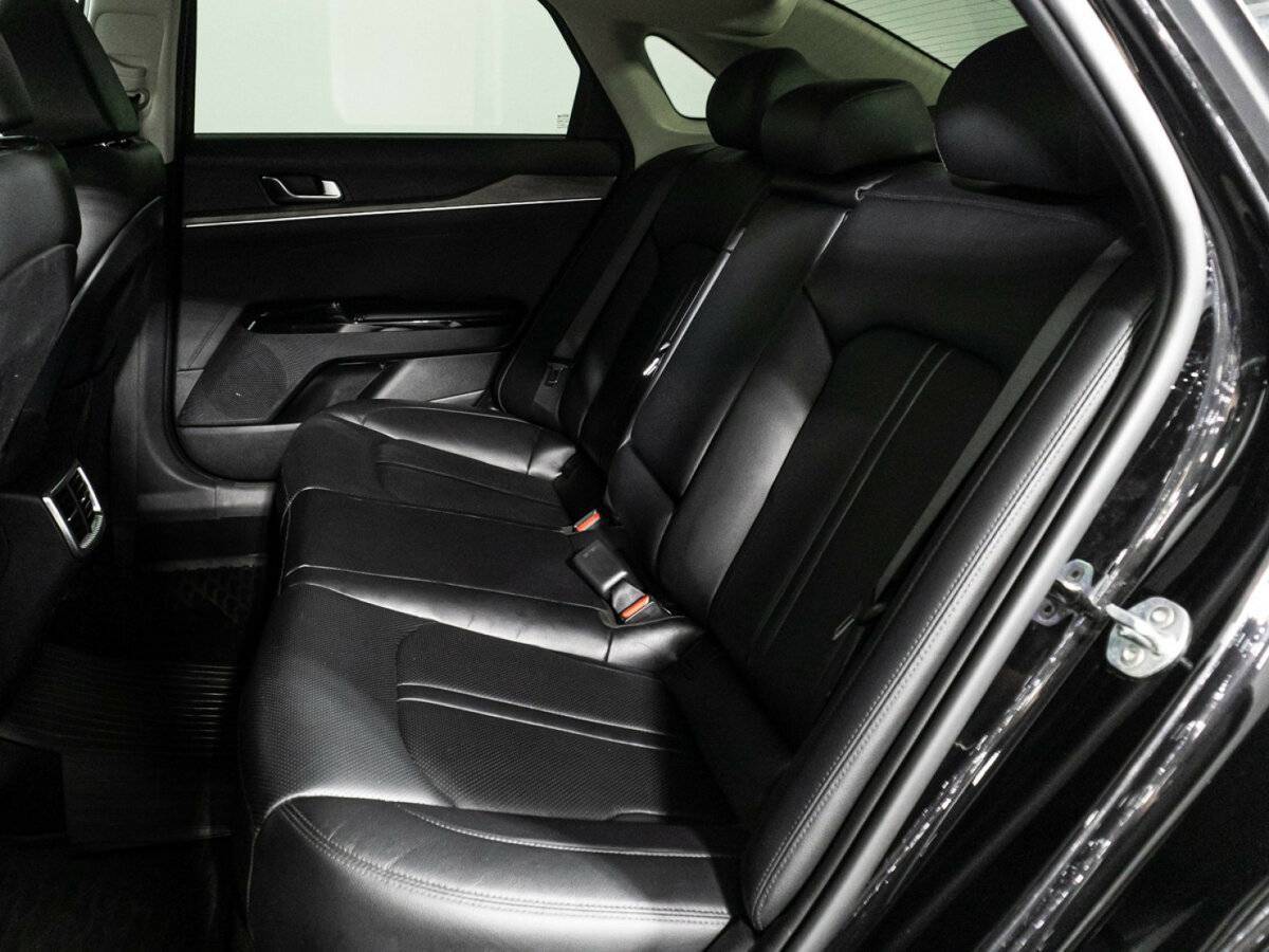 Kia K5 2020 года с пробегом. Фото: #10