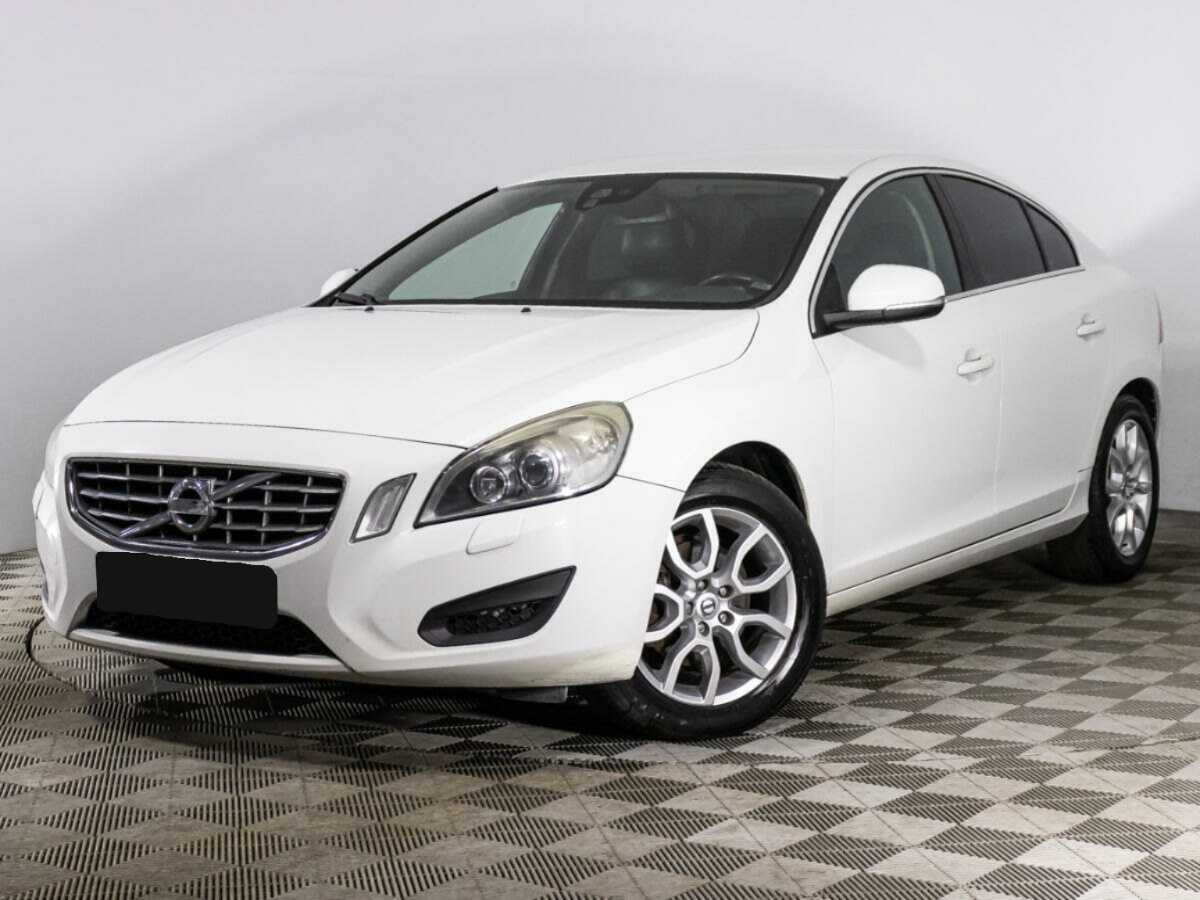 Volvo S60 2012 года с пробегом. Фото: #0