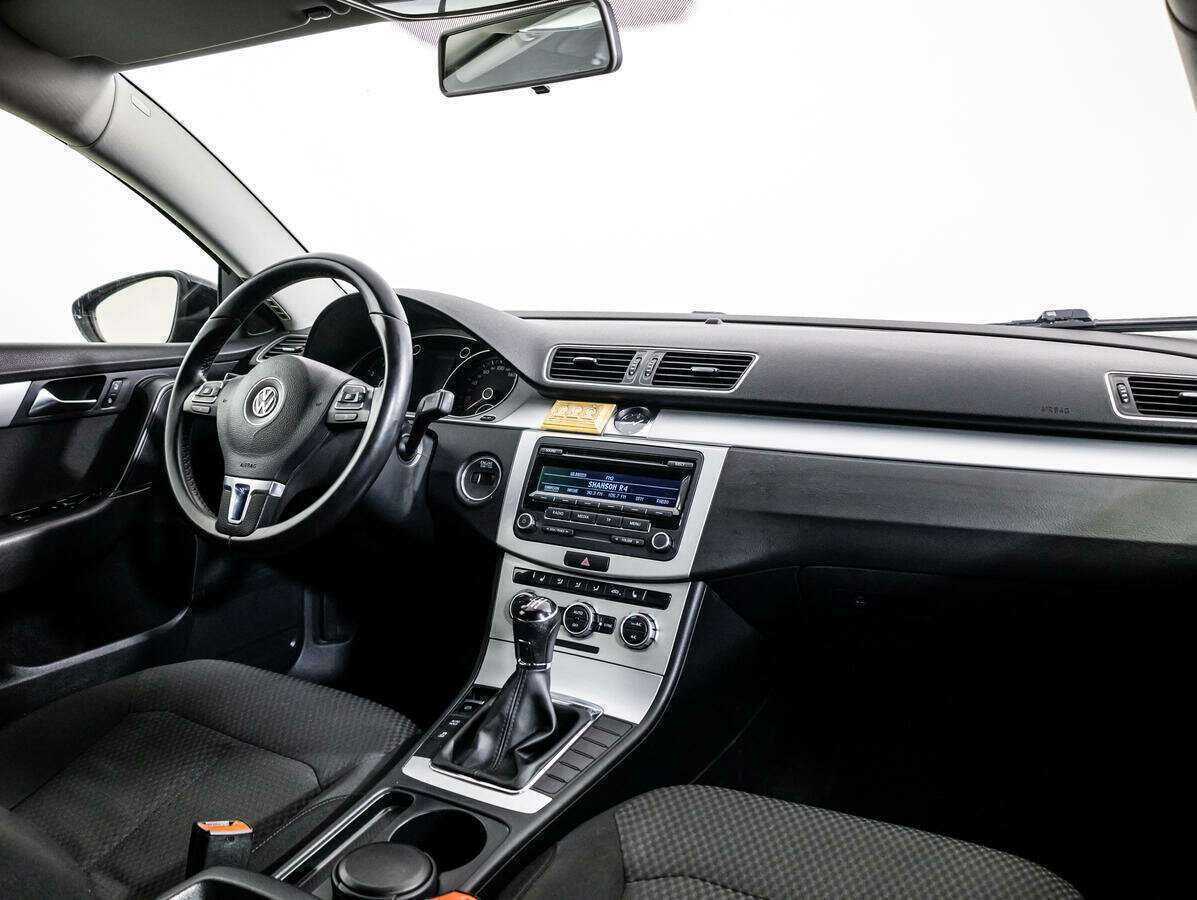 Volkswagen Passat 2013 года с пробегом. Фото: #6
