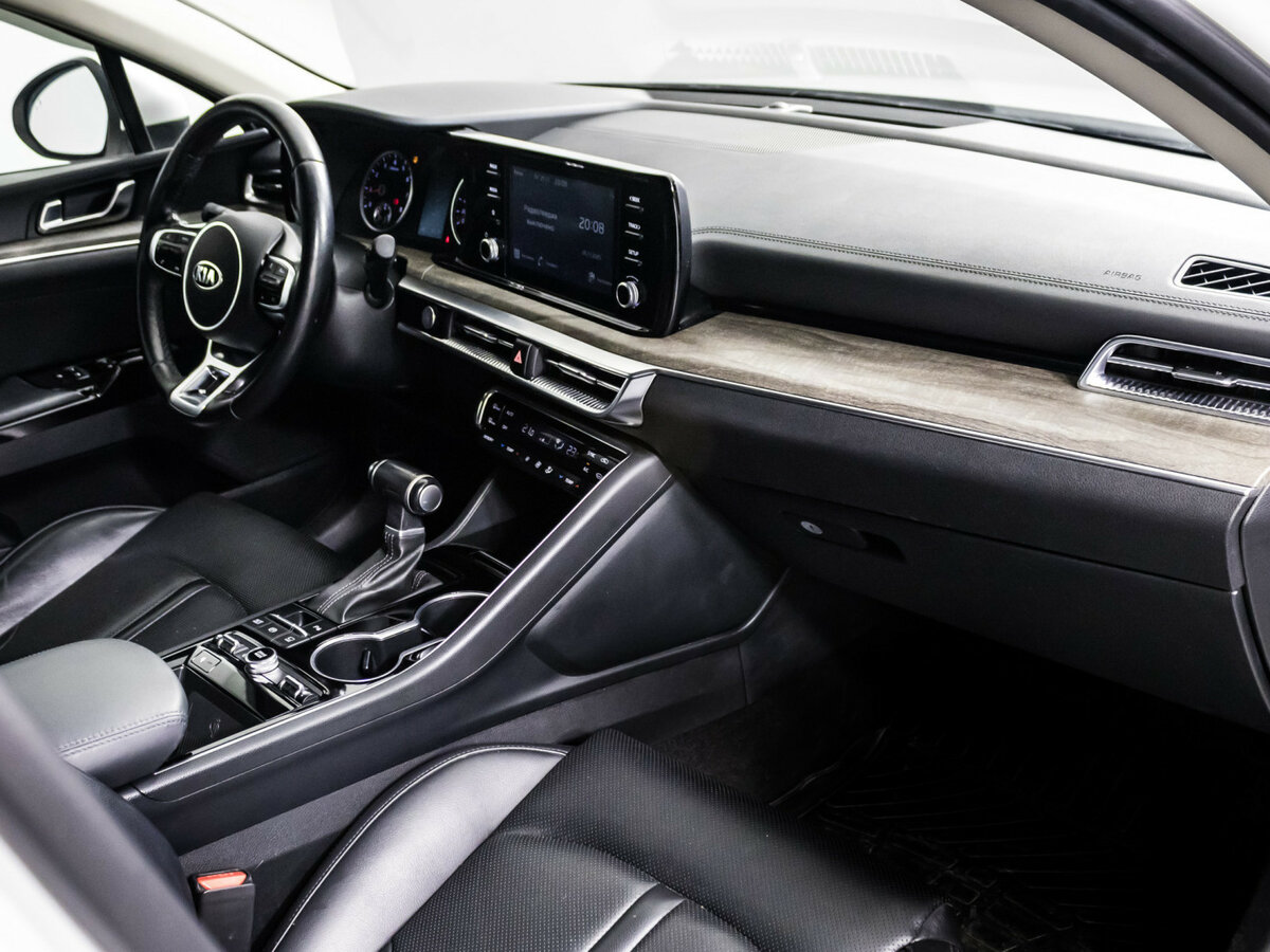 Kia K5 2021 года с пробегом. Фото: #6