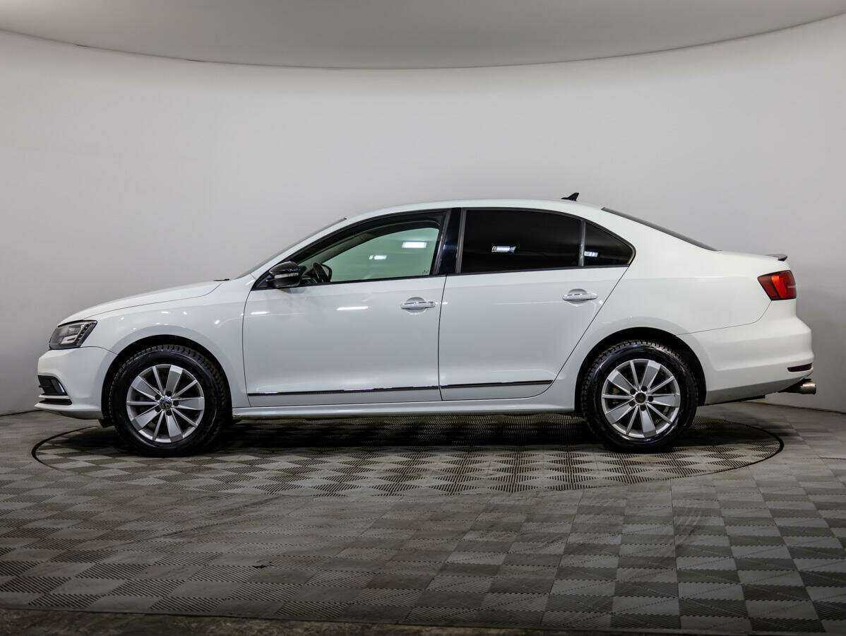 Volkswagen Jetta 2017 года с пробегом. Фото: #6