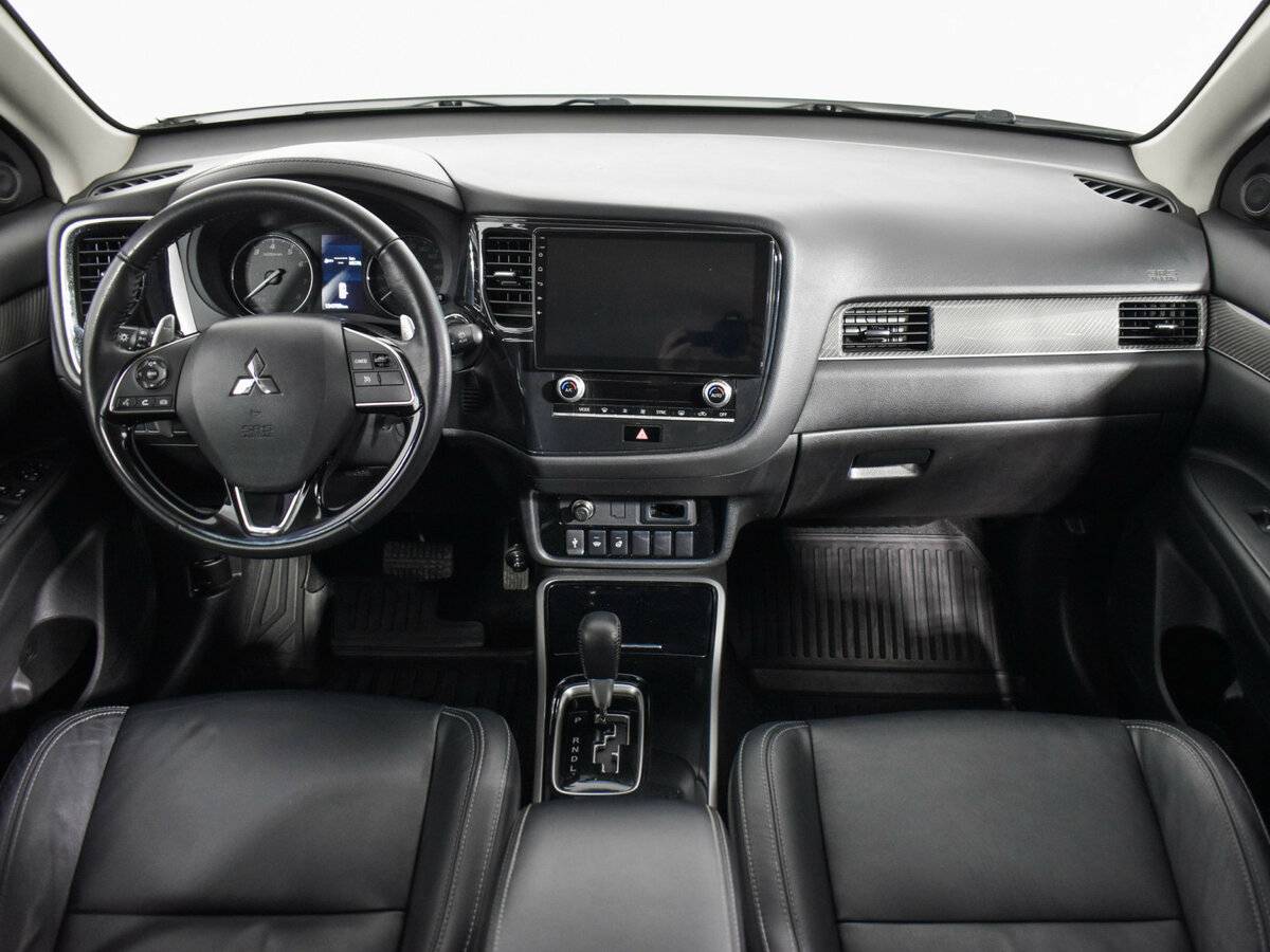 Mitsubishi Outlander 2020 года с пробегом. Фото: #12