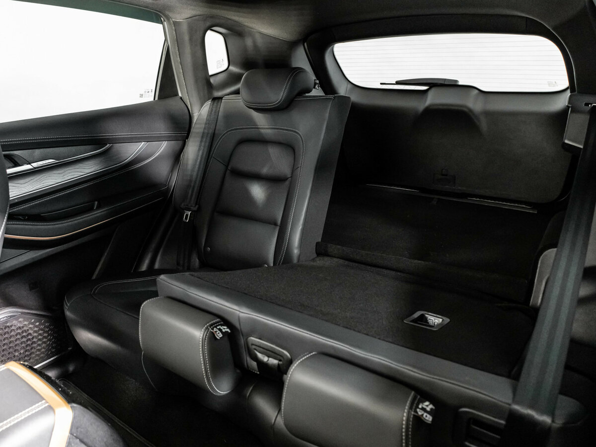 EXEED LX 2024 года с пробегом. Фото: #16