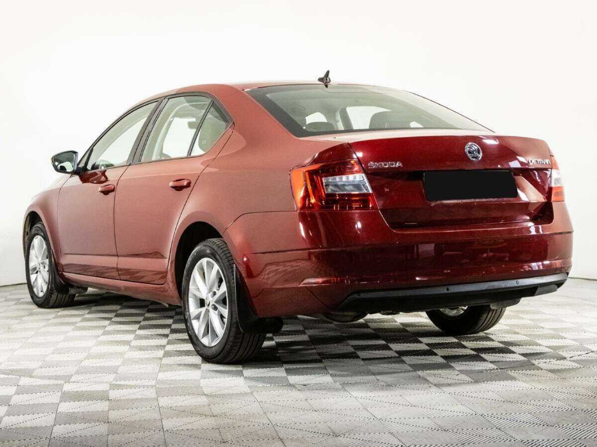 Skoda Octavia 2018 года с пробегом. Фото: #6