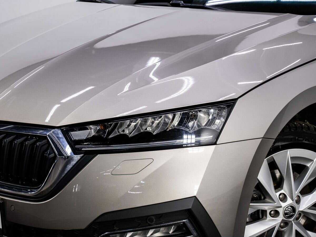 Skoda Octavia 2021 года с пробегом. Фото: #6