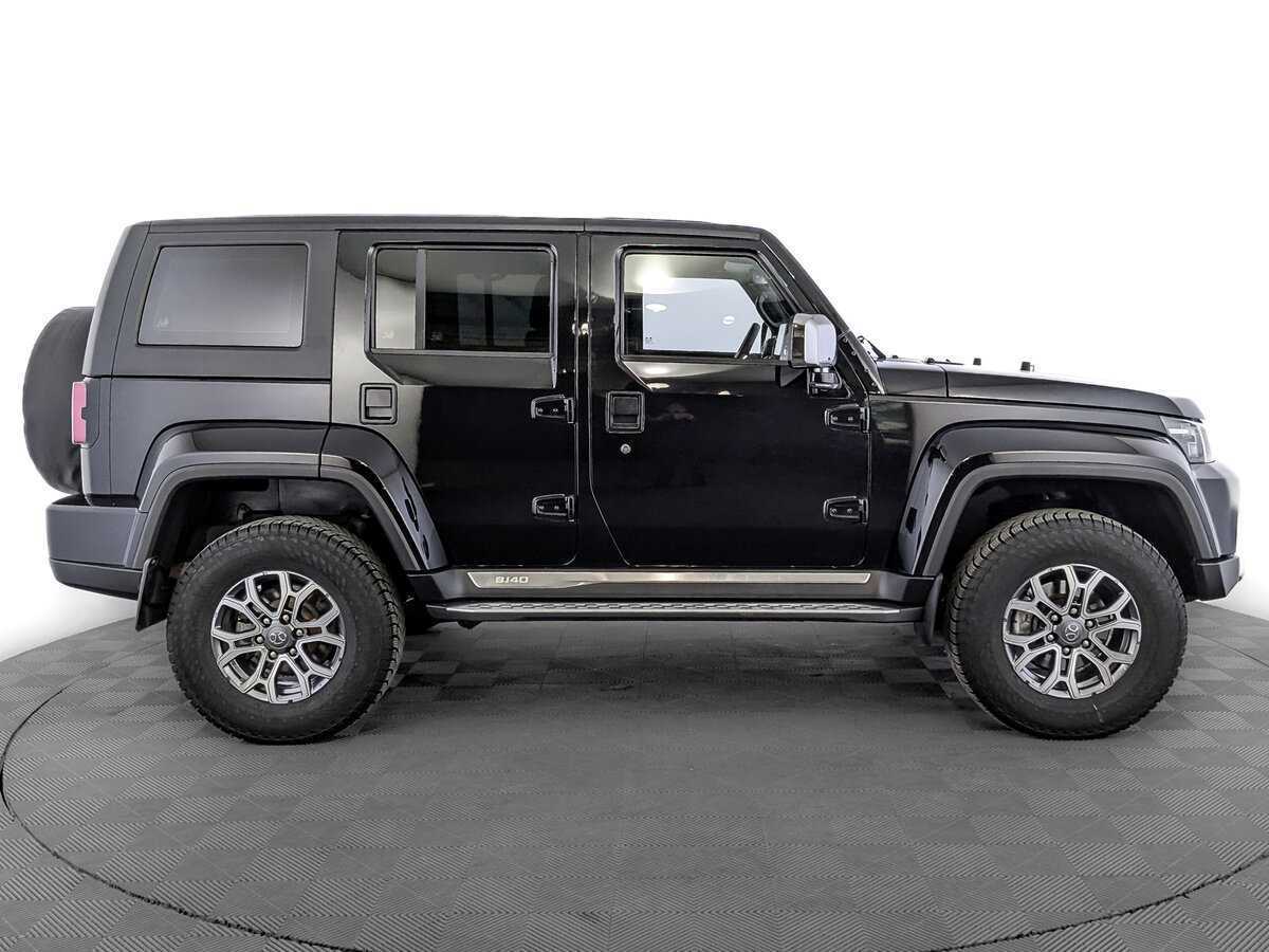 BAIC BJ40 2023 года с пробегом. Фото: #3
