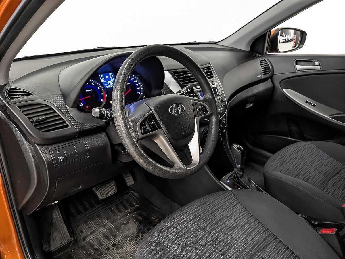 Hyundai Solaris 2015 года с пробегом. Фото: #12