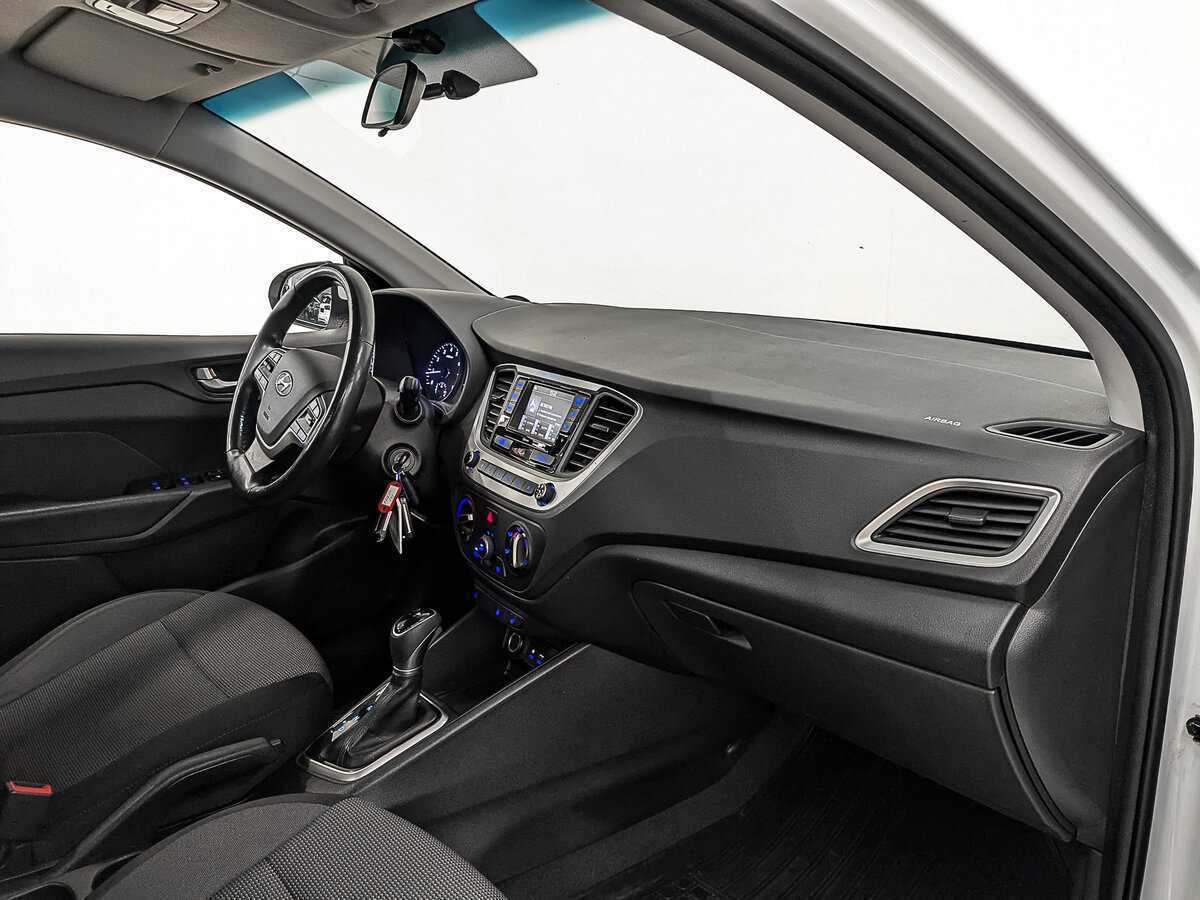 Hyundai Solaris 2017 года с пробегом. Фото: #12