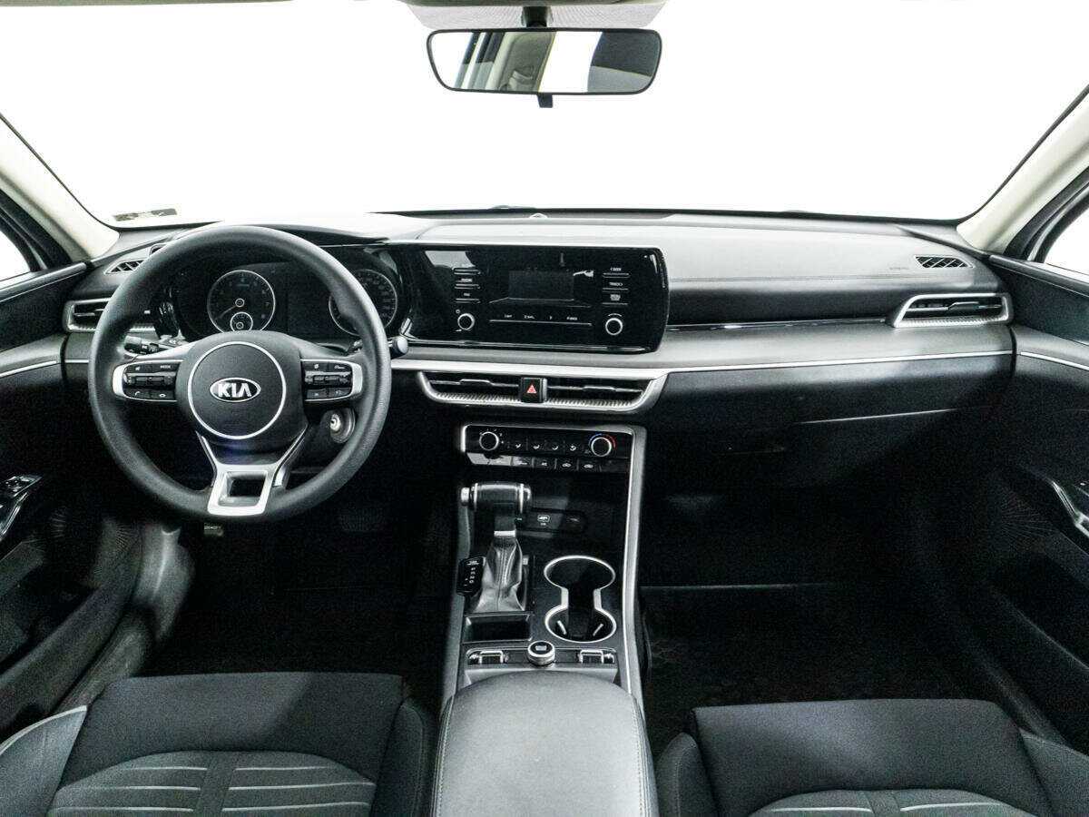 Kia K5 2020 года с пробегом. Фото: #12
