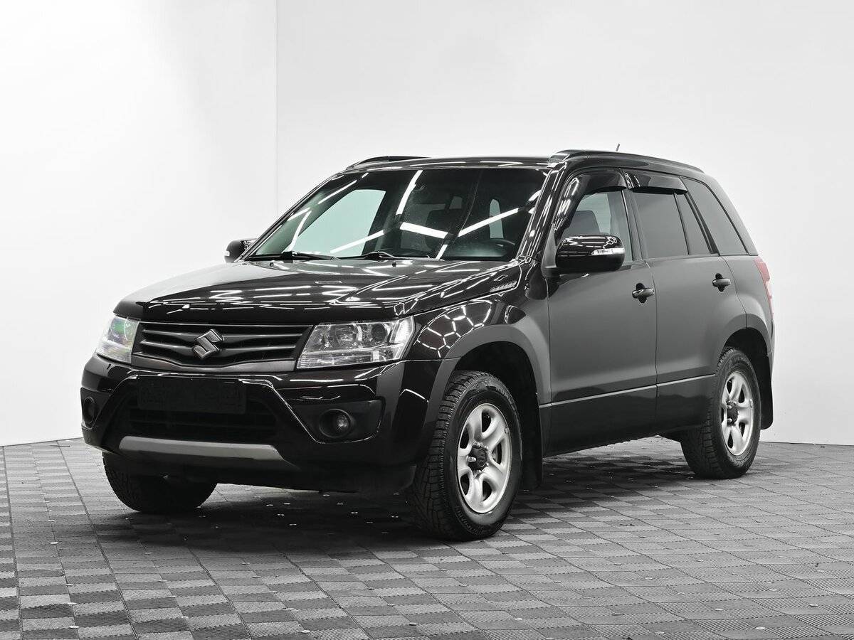 Suzuki Grand Vitara 2013 года с пробегом. Фото: #0
