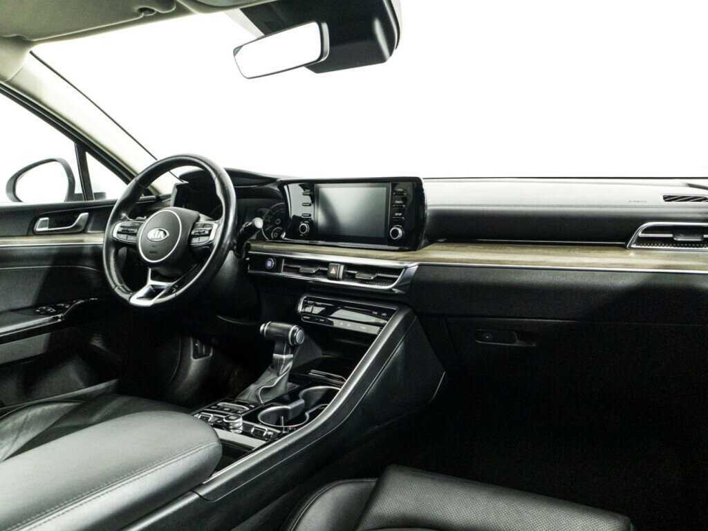 Kia K5 2021 года с пробегом. Фото: #8