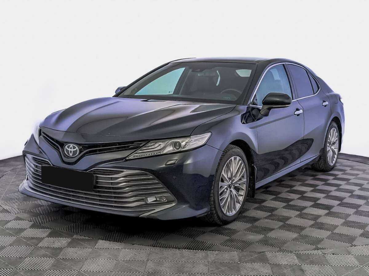Toyota Camry 2018 года с пробегом. Фото: #0