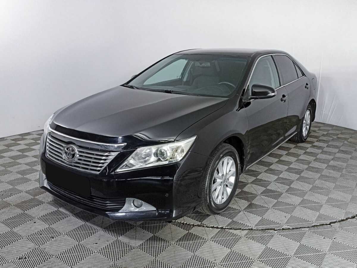 Toyota Camry 2012 года с пробегом. Фото: #0
