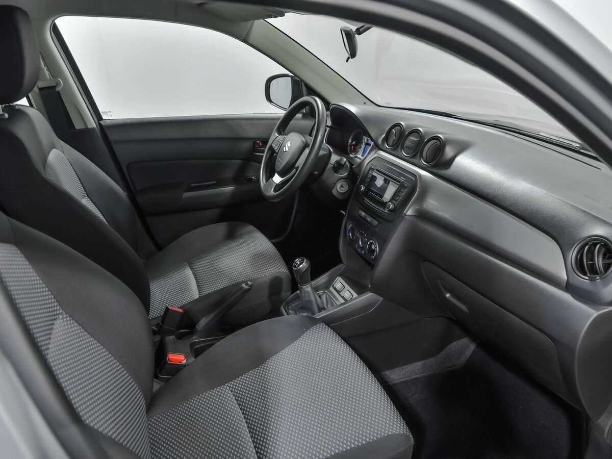 Suzuki Vitara 2018 года с пробегом. Фото: #12
