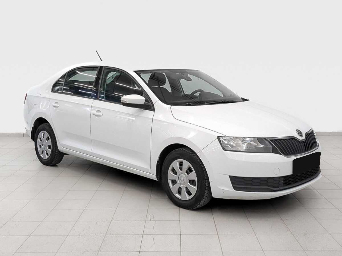 Skoda Rapid 2017 года с пробегом. Фото: #2