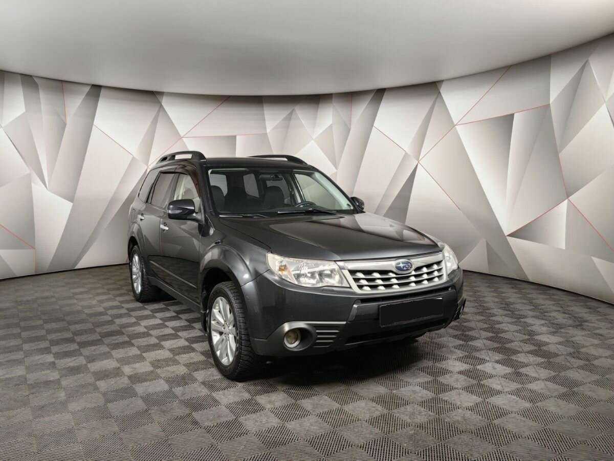 Subaru Forester 2012 года с пробегом. Фото: #2