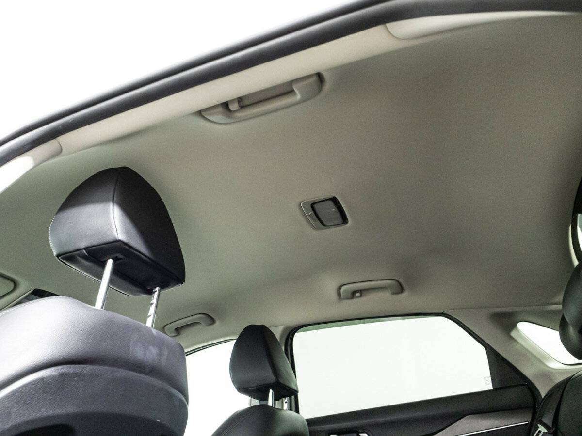 Kia K5 2021 года с пробегом. Фото: #21