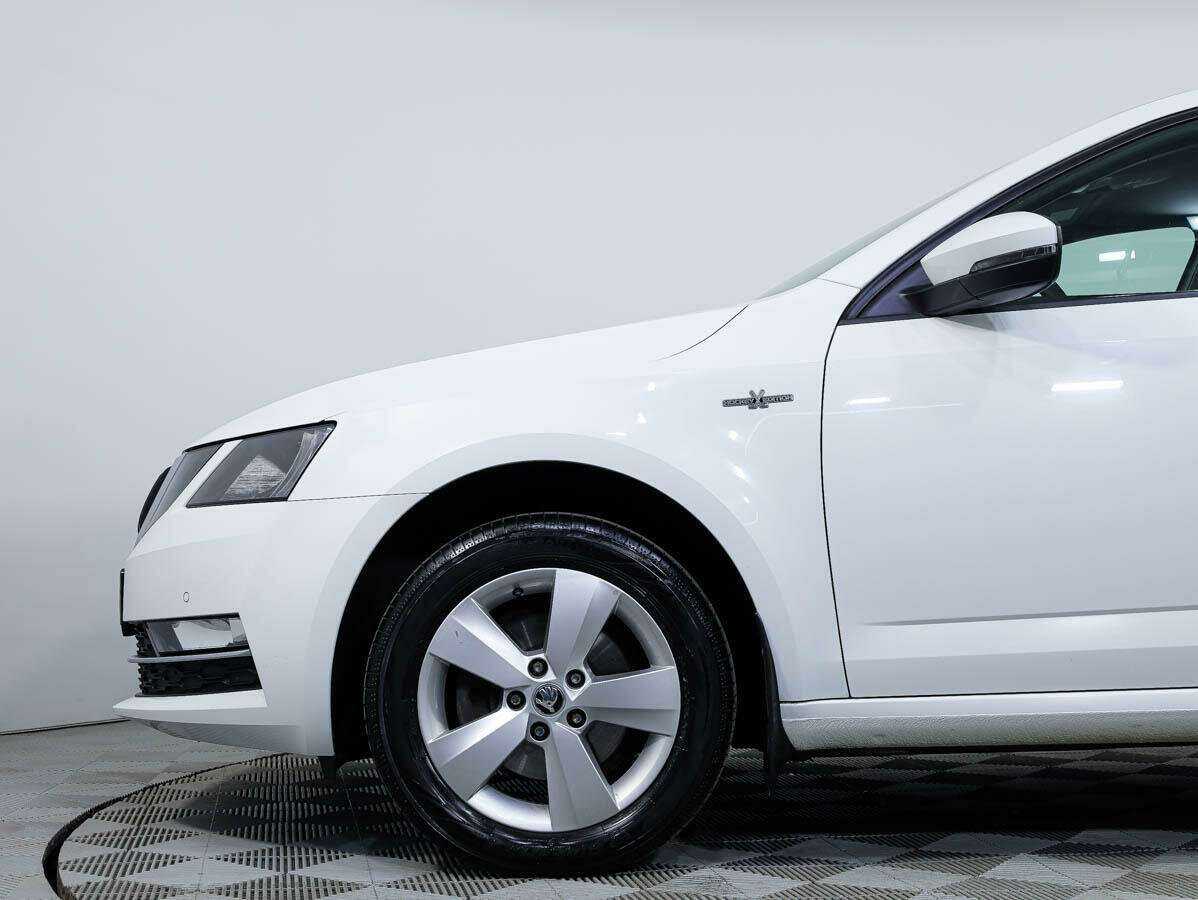 Skoda Octavia 2018 года с пробегом. Фото: #8
