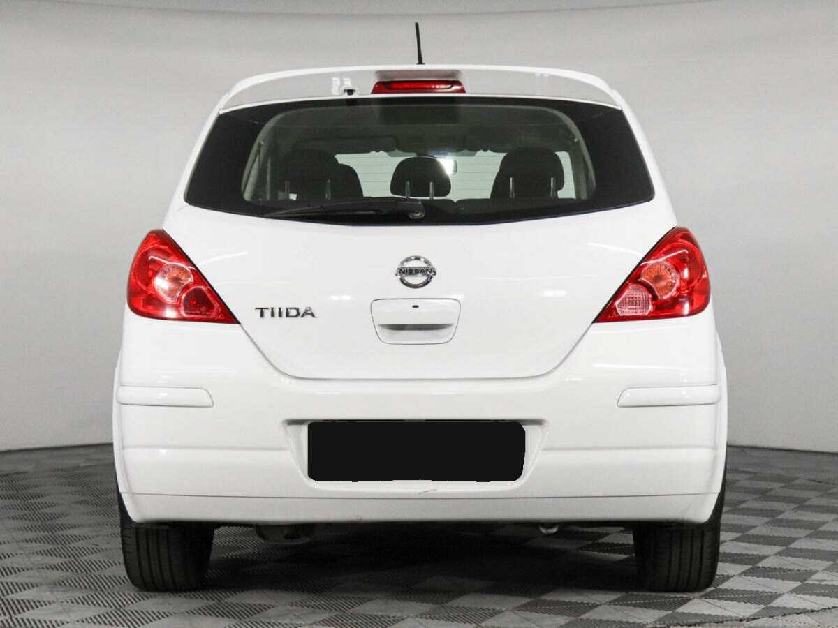 Nissan Tiida 2013 года с пробегом. Фото: #5