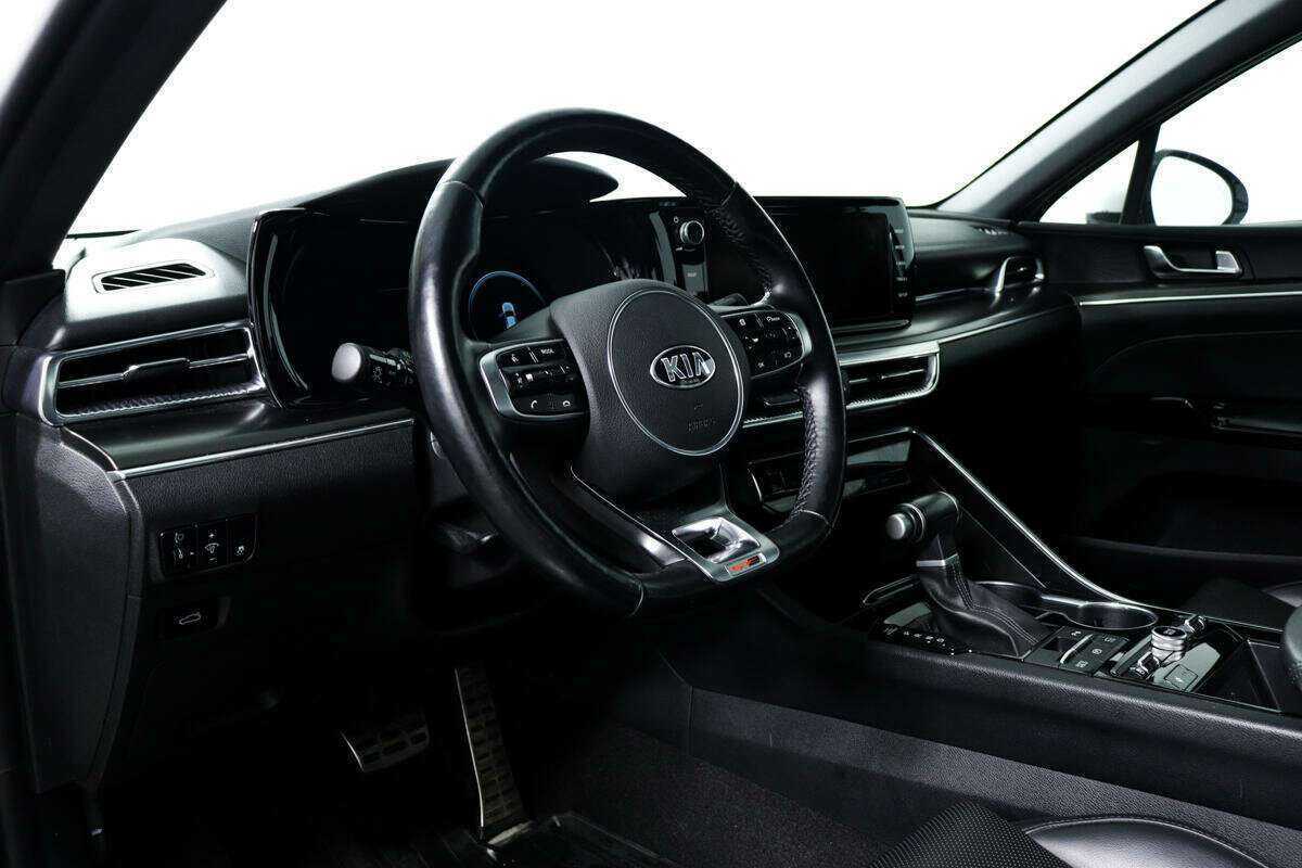 Kia K5 2020 года с пробегом. Фото: #12