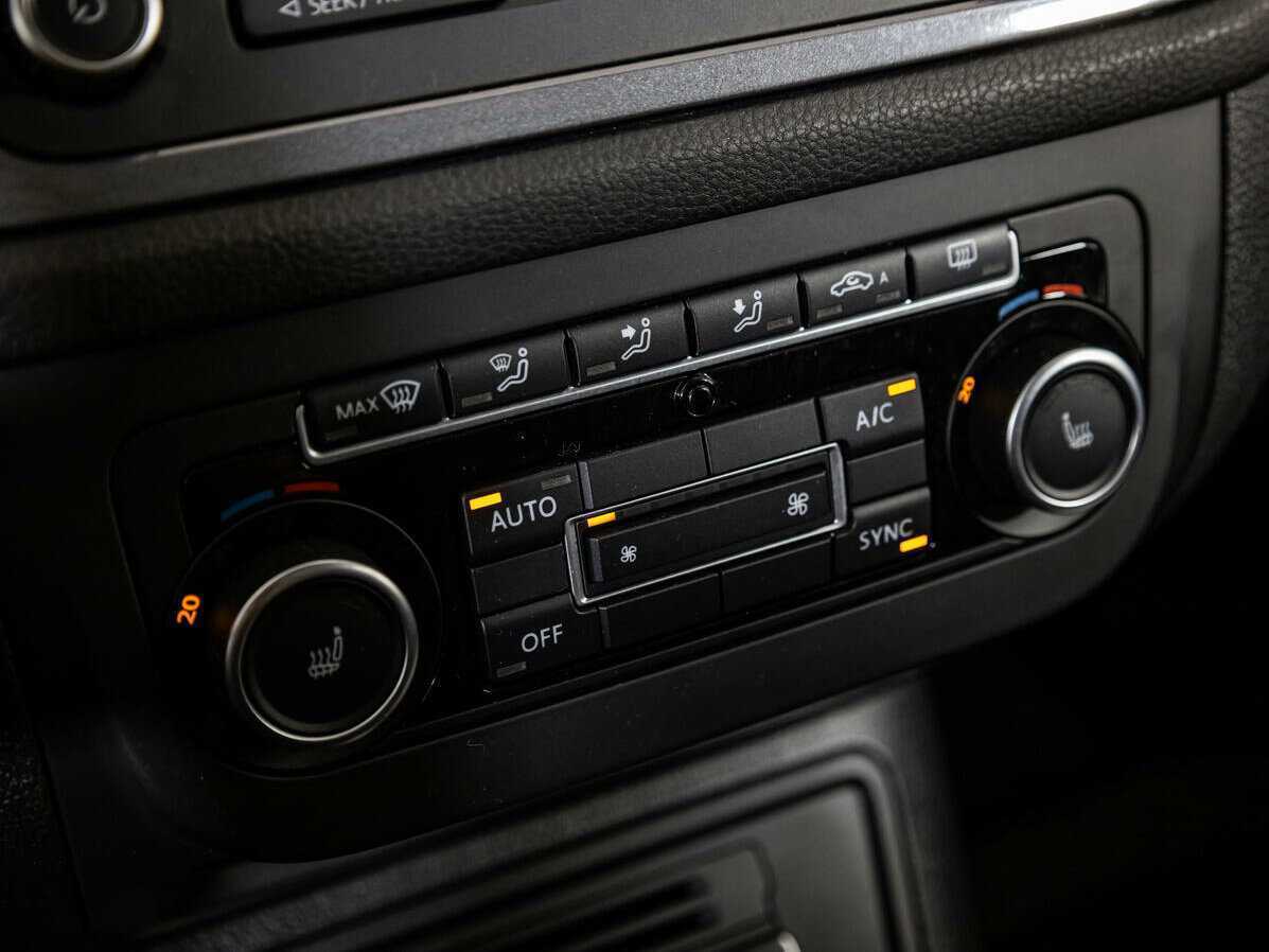 Volkswagen Tiguan 2012 года с пробегом. Фото: #13