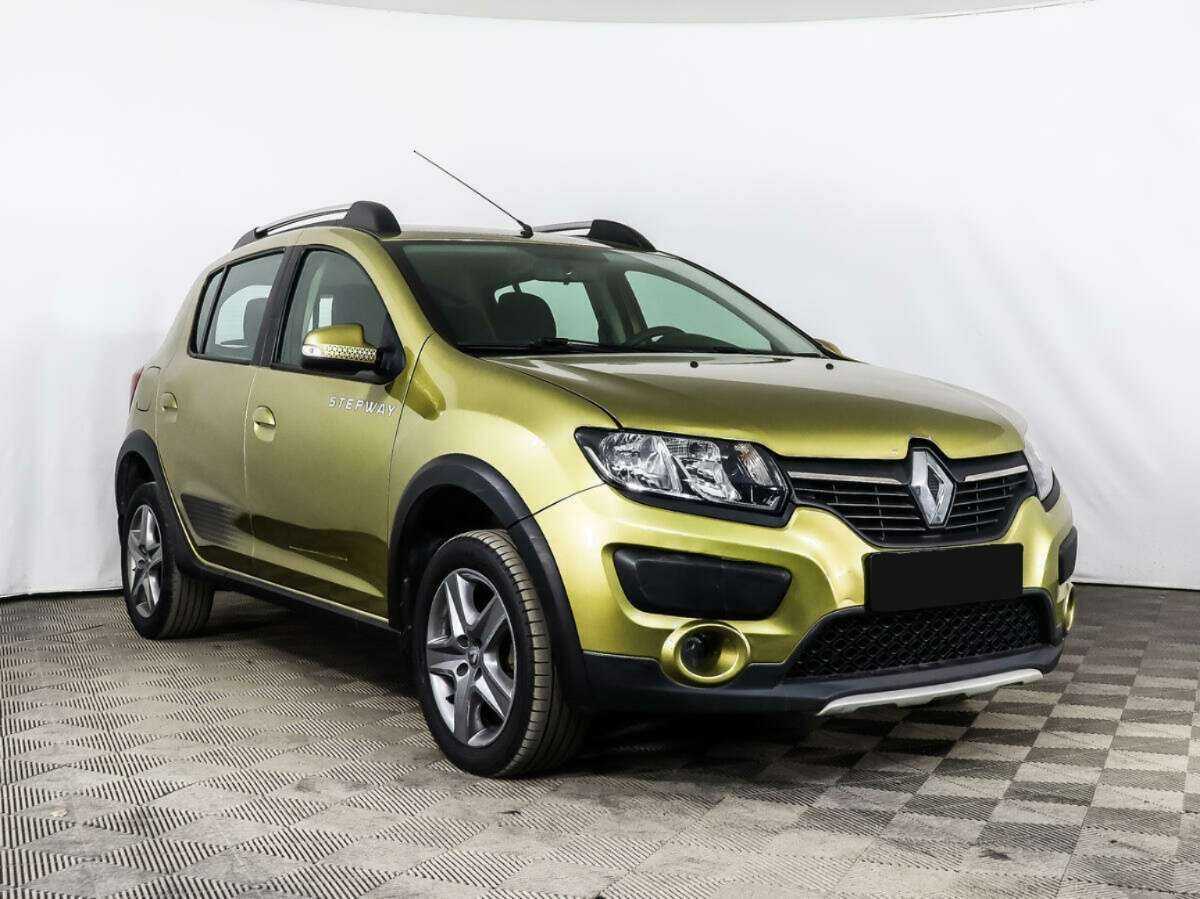 Renault Sandero 2018 года с пробегом. Фото: #2