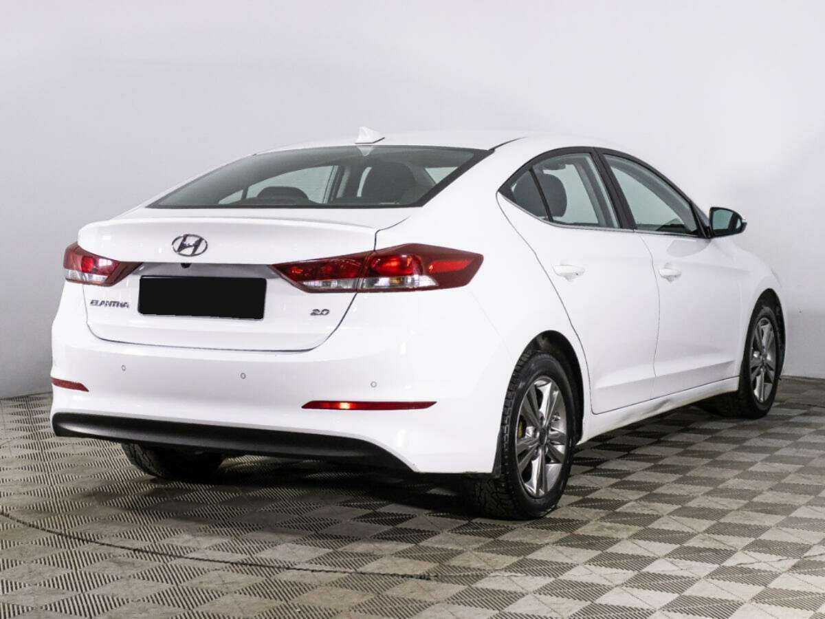 Hyundai Elantra 2017 года с пробегом. Фото: #4