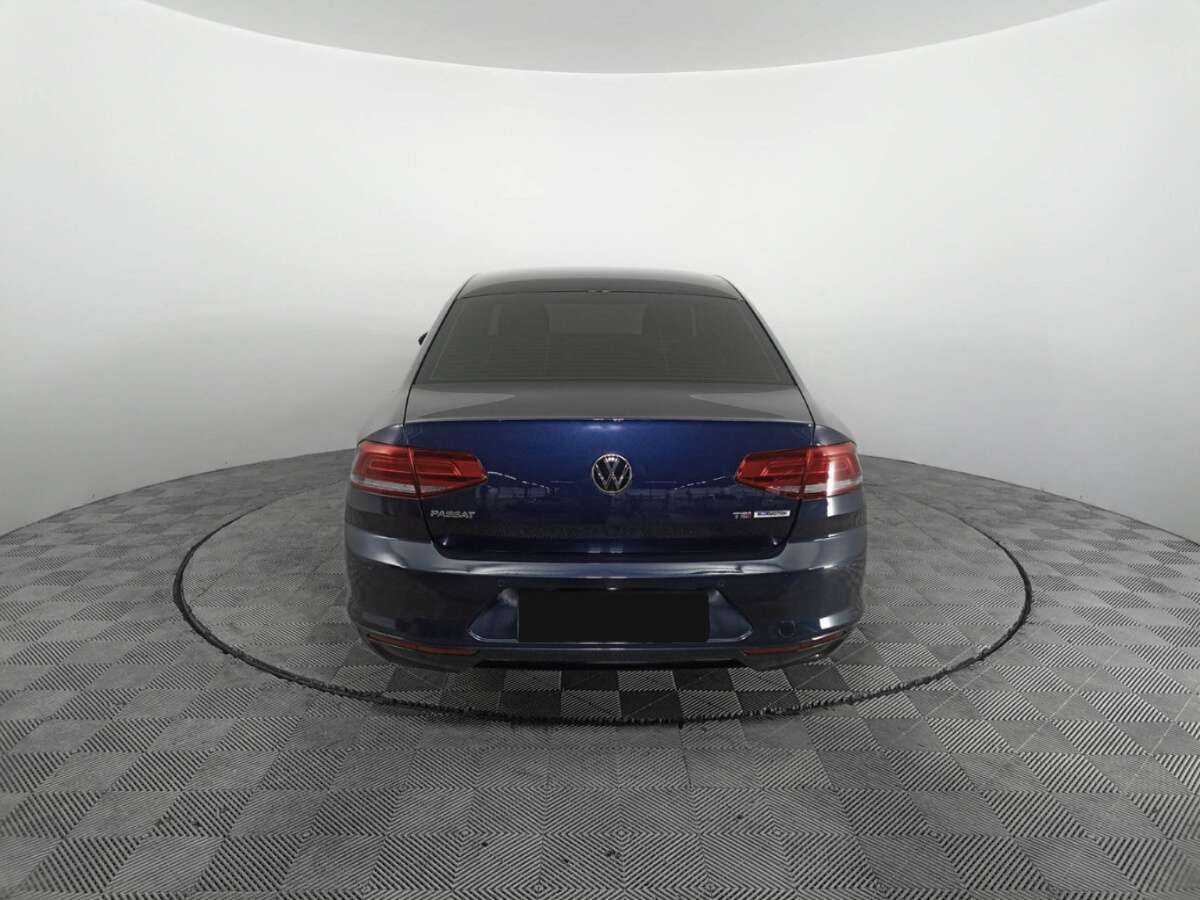 Volkswagen Passat 2016 года с пробегом. Фото: #5