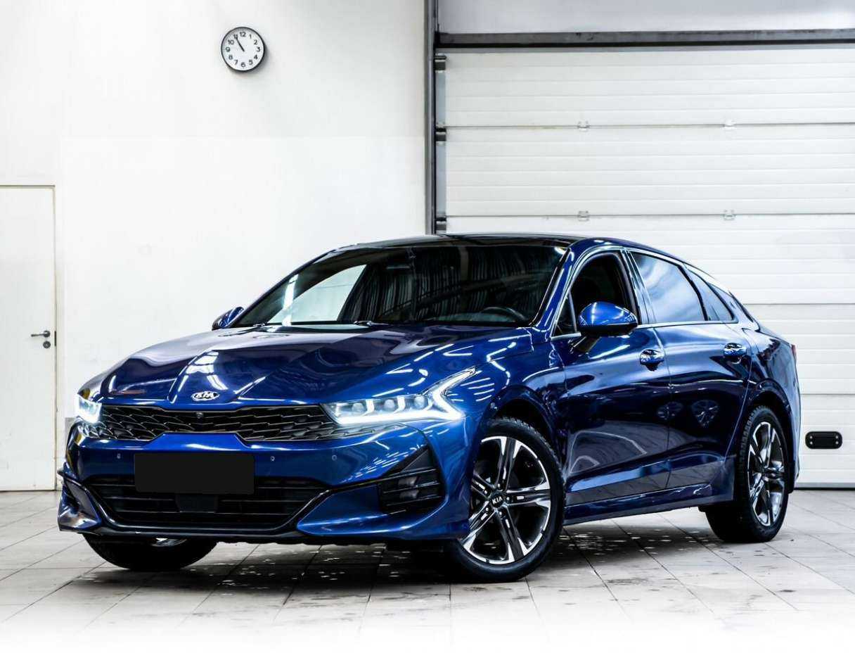 Kia K5 2021 года с пробегом. Посмотреть фото