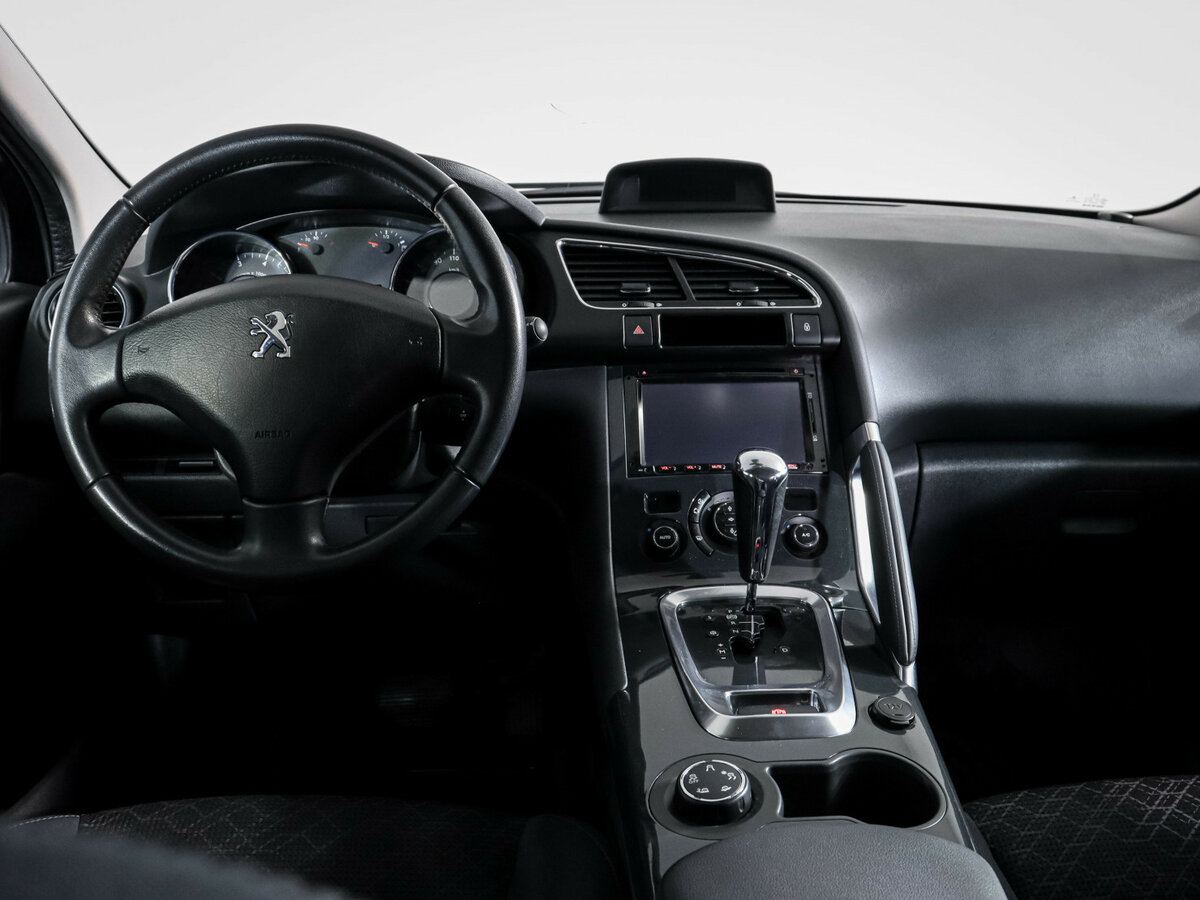Peugeot 3008 2016 года с пробегом. Фото: #9