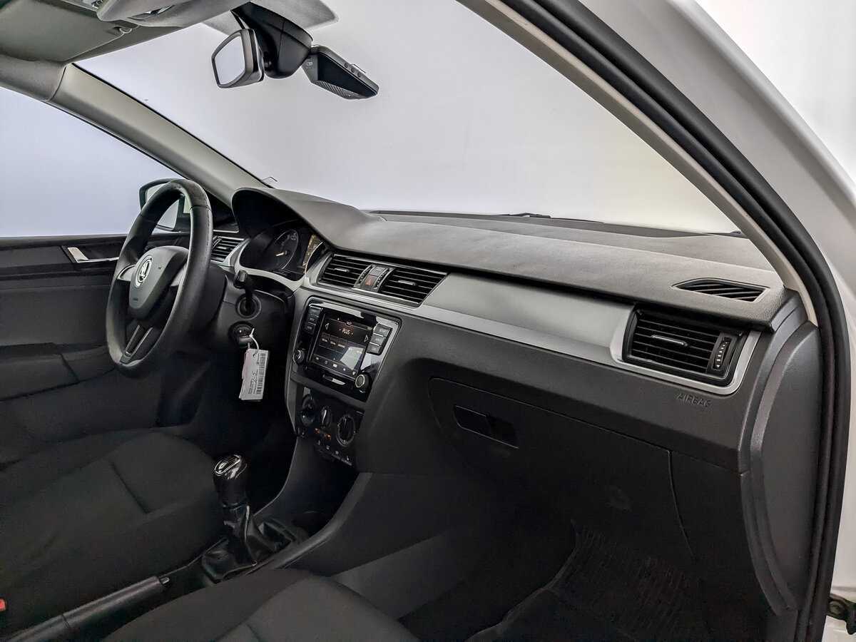 Skoda Rapid 2019 года с пробегом. Фото: #10