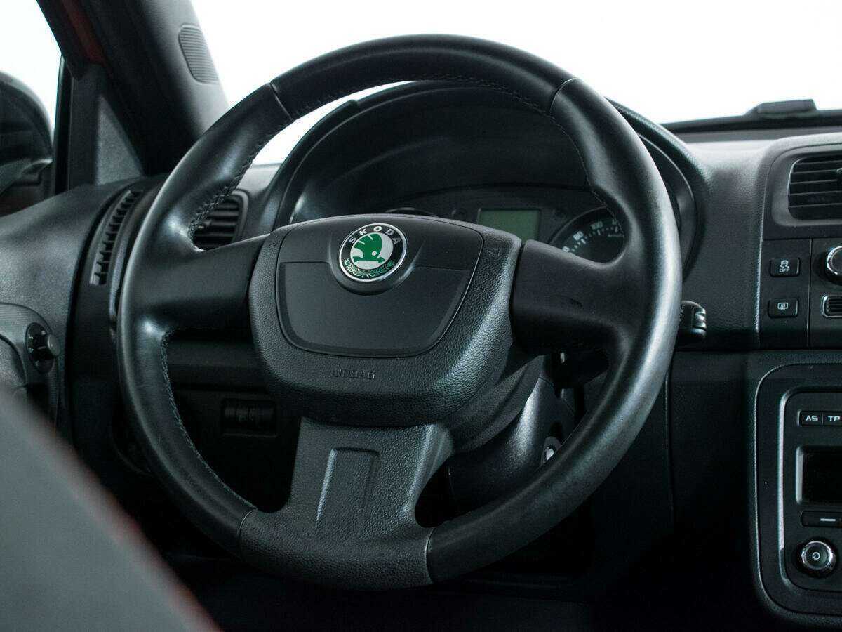Skoda Fabia 2012 года с пробегом. Фото: #13