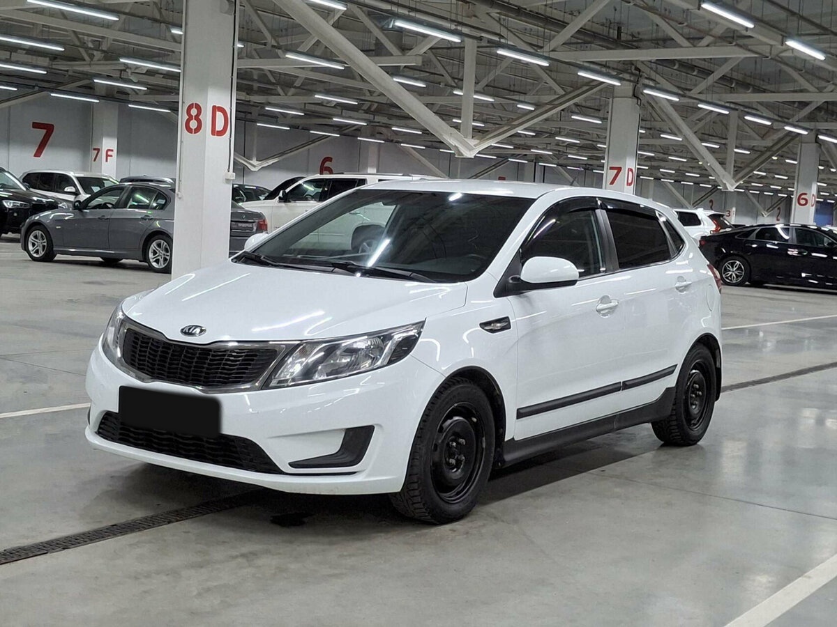 Kia Rio 2014 года с пробегом. Посмотреть фото