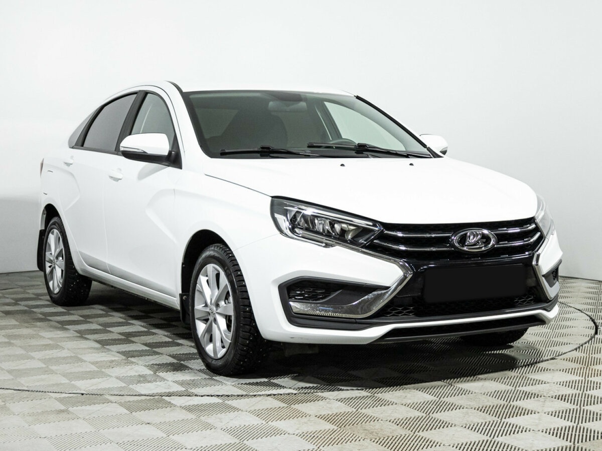 Lada (ВАЗ) Vesta 2024 года с пробегом. Фото: #2