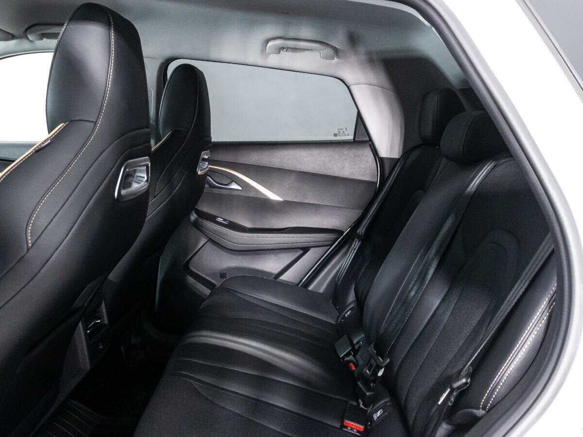 OMODA C5 2023 года с пробегом. Фото: #8