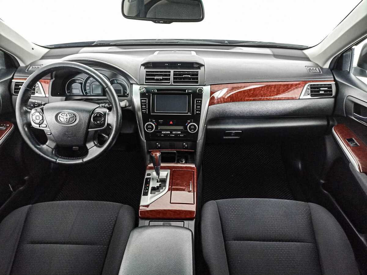 Toyota Camry 2012 года с пробегом. Фото: #11