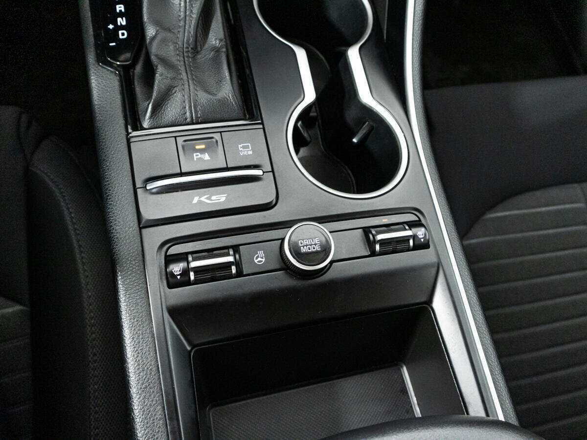 Kia K5 2021 года с пробегом. Фото: #16