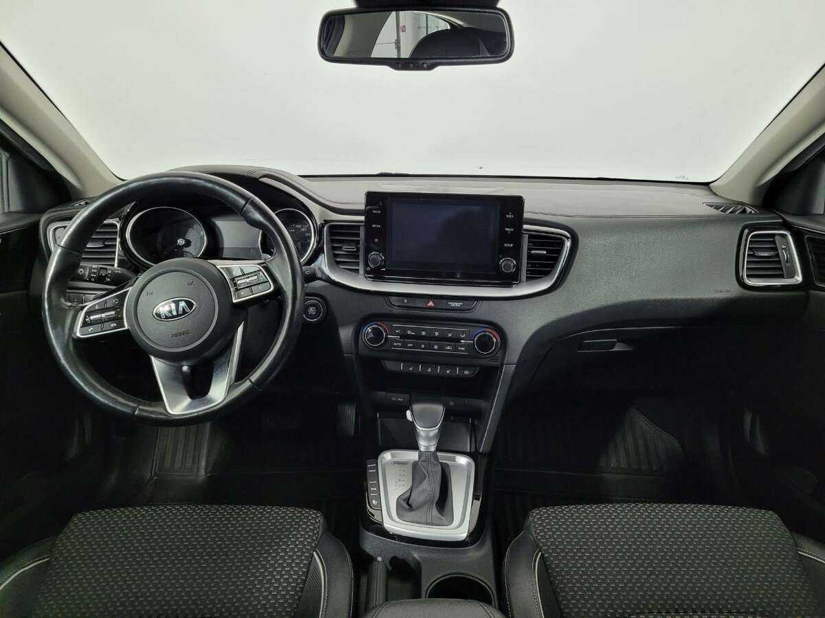 Kia XCeed 2021 года с пробегом. Фото: #5