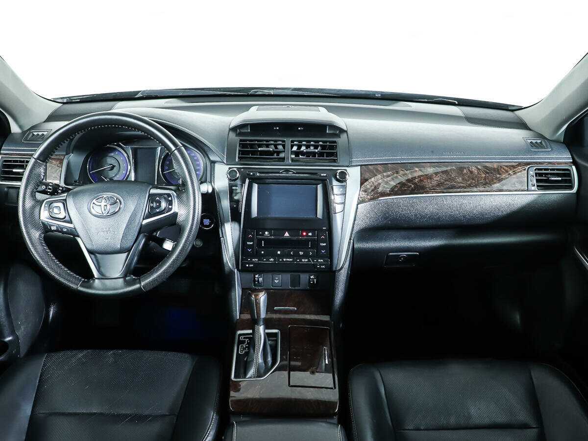 Toyota Camry 2016 года с пробегом. Фото: #9