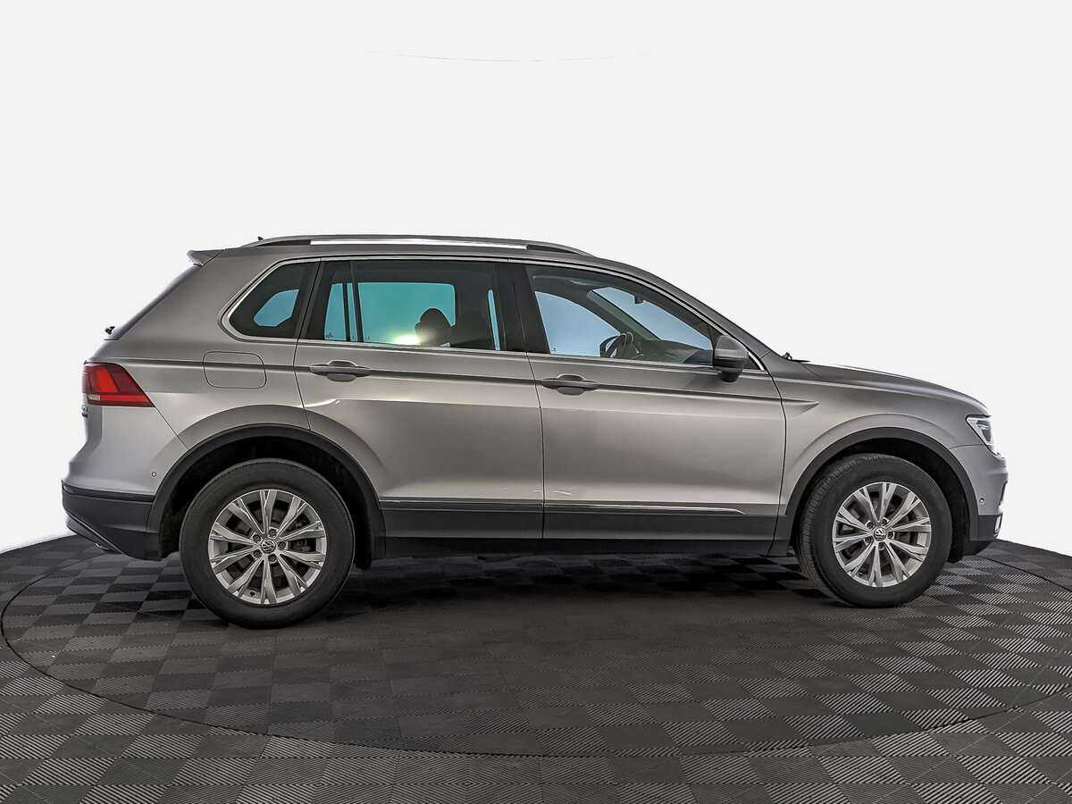 Volkswagen Tiguan 2017 года с пробегом. Фото: #3