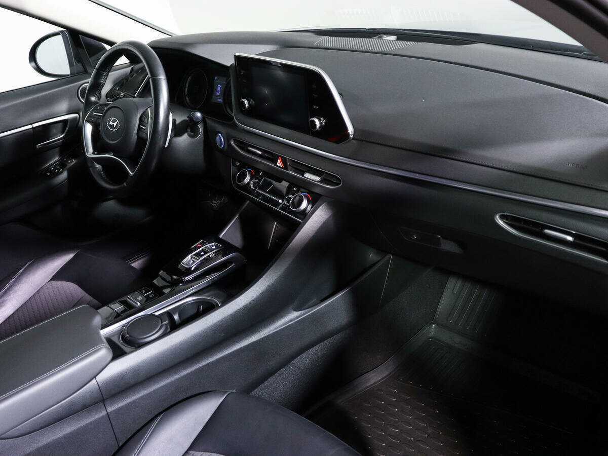 Hyundai Sonata 2020 года с пробегом. Фото: #9