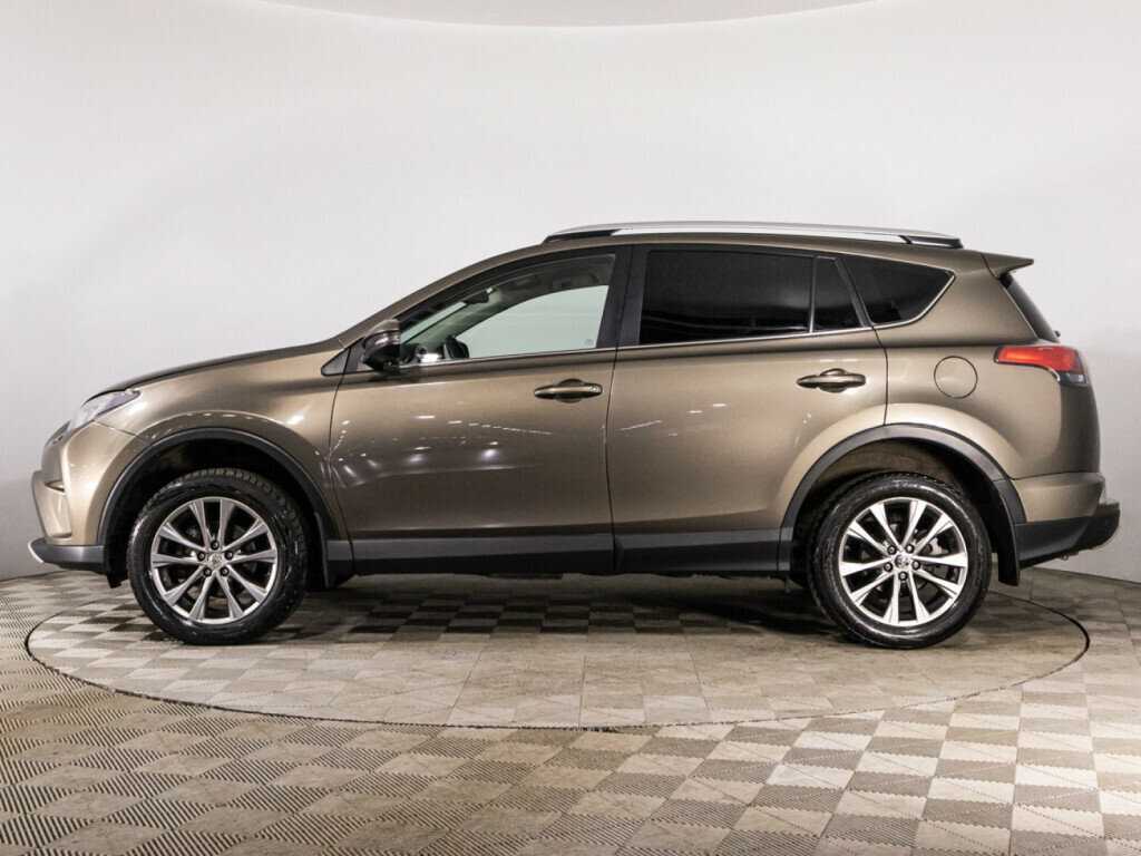 Toyota RAV4 2017 года с пробегом. Фото: #7
