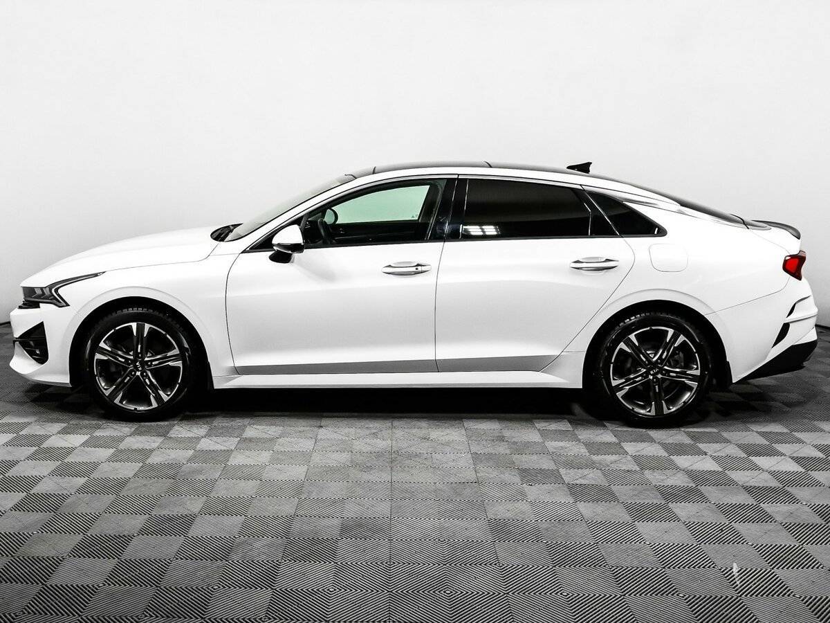 Kia K5 2020 года с пробегом. Фото: #7