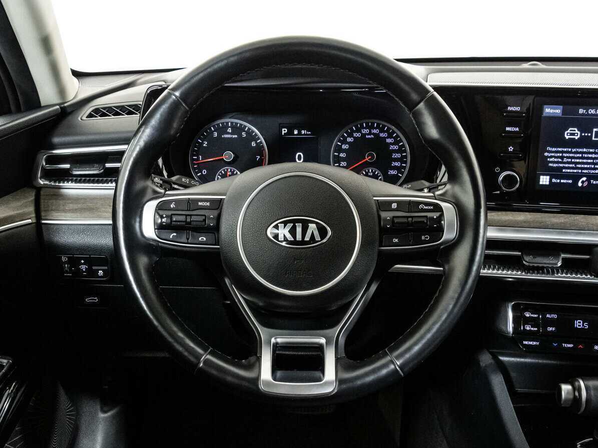 Kia K5 2021 года с пробегом. Фото: #9