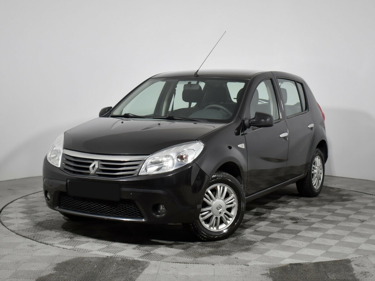 Renault Sandero 2014 года с пробегом. Посмотреть фото
