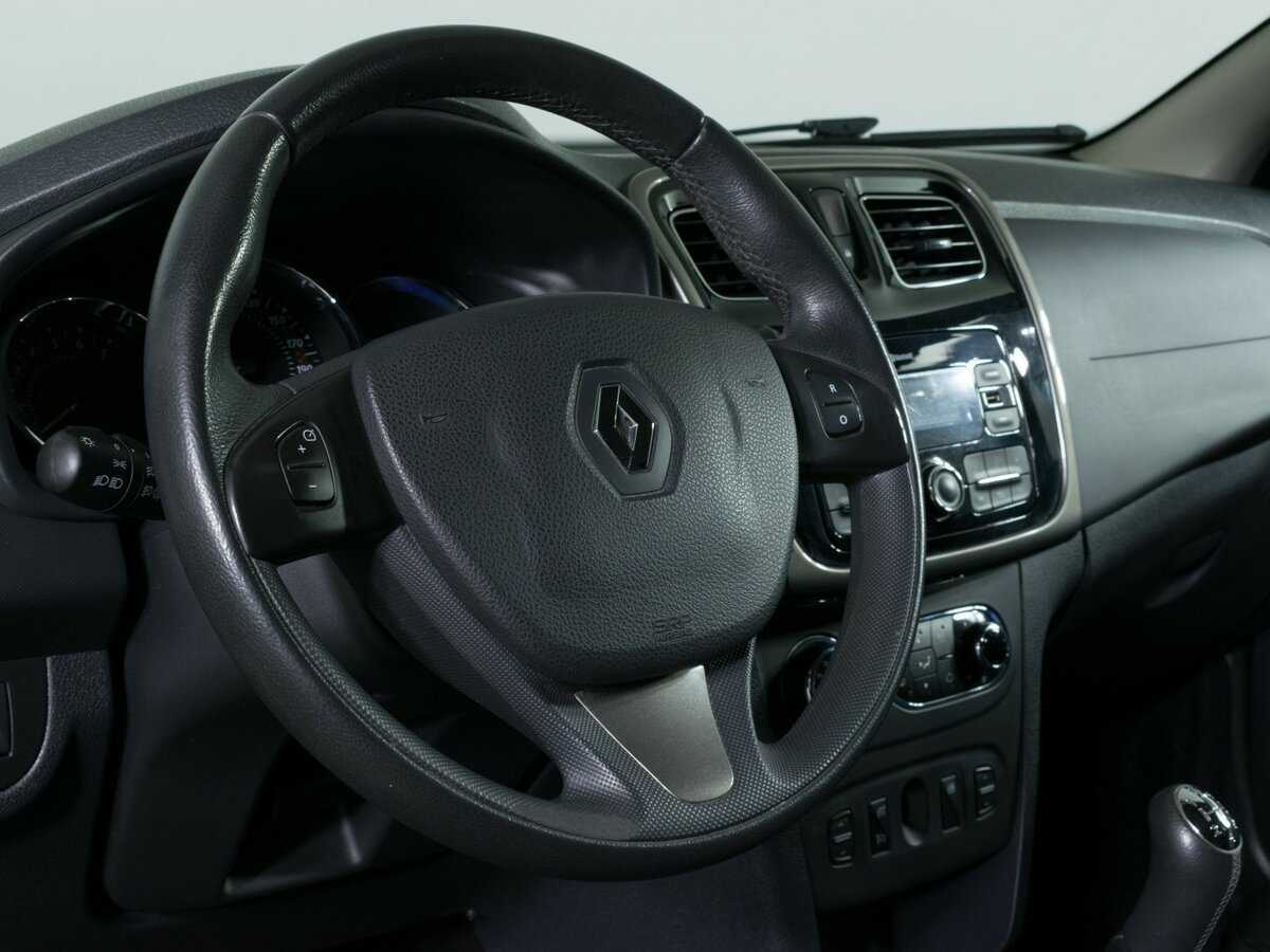 Renault Sandero 2017 года с пробегом. Фото: #10
